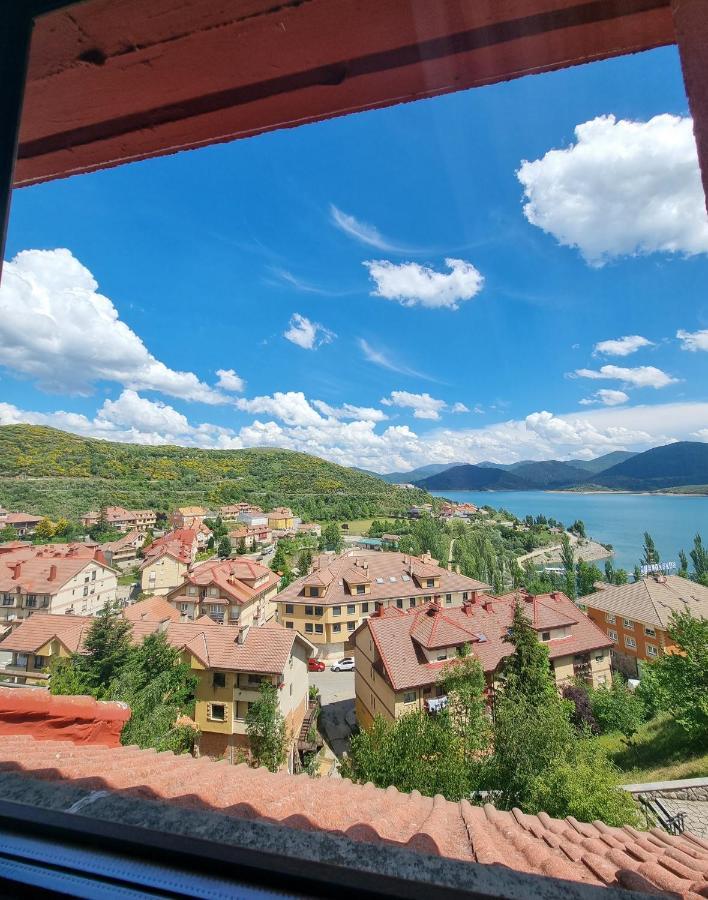 Hostal Sainz Riaño エクステリア 写真